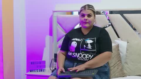 Snapshot of kimbrookss chatting on 02.25.26 KimBrooks online show from 02.25.26