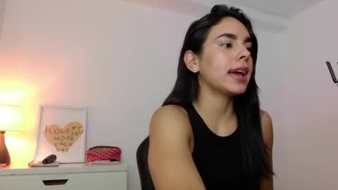 Snapshot of kimcandy_ chatting on 05.26.26 CAMI online show from 05.26.26