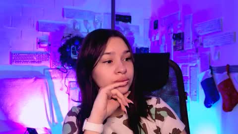 kimclarks online show from 12.21.25