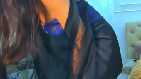 KIm online show from 02.21.26