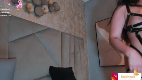 Snapshot of kimdevinne chatting on 02.23.25 KIM online show from 02.23.25