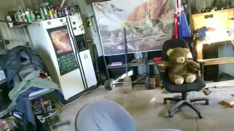 Snapshot of kimintheshed chatting on 04.18.26 kimintheshed online show from 04.18.26