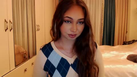 Kim Lee  online show from 12.05.24