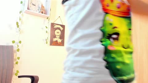 Kimm online show from 12.18.24