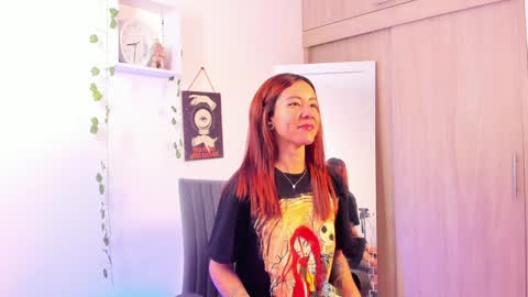 Kimm online show from 12.21.24