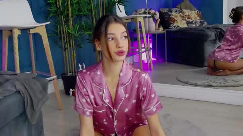 kimmdaviss online show from 12.19.25