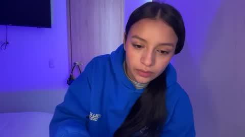 kimmi online show from 04.07.26