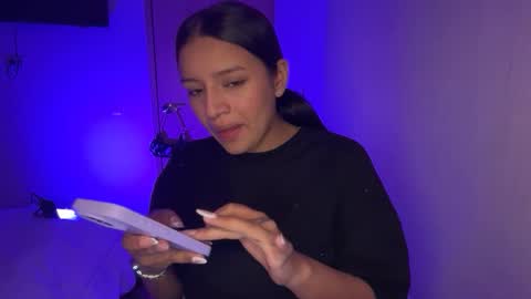 kimmi online show from 04.08.26