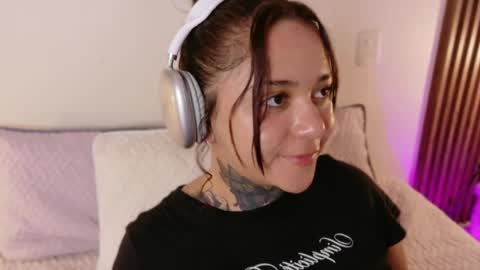     online show from 04.11.26