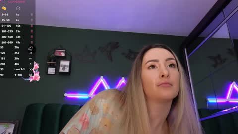 Snapshot of kimmie_ chatting on 01.31.25 Kimmie online show from 01.31.25