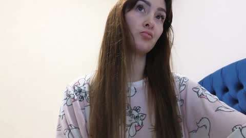 Snapshot of kimmie_ chatting on 11.08.25 Kimmie online show from 11.08.25