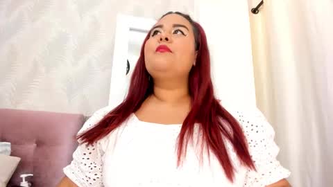 Snapshot of kimmie_kaboom_ chatting on 09.11.25 Karla online show from 09.11.25