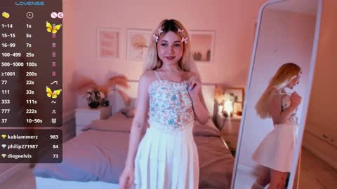  Your Kimmie  follow me  online show from 01.21.25