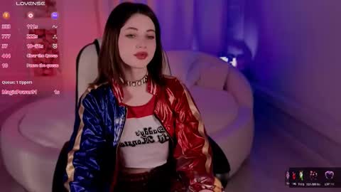  Your Kimmie  follow me  online show from 11.21.25