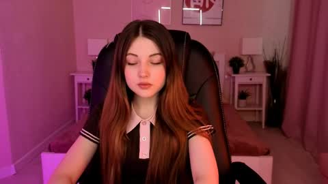 Snapshot of kimmie_shine chatting on 05.03.26 Your Kimmie follow me online show from 05.03.26