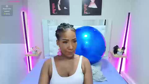 Kim online show from 09.19.25