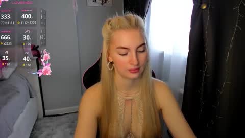 kimmy1_powell online show from 02.18.26