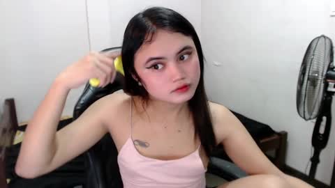 kim ejara online show from 03.01.25