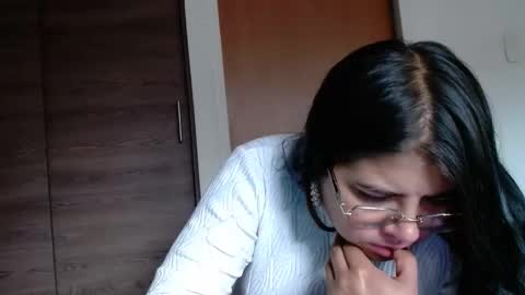 Kimmy online show from 03.12.25