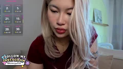 Snapshot of kimryu chatting on 03.10.26 Kim online show from 03.10.26