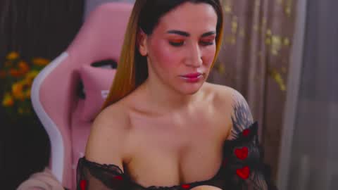 Snapshot of kimskye chatting on 02.24.25 KimSkye online show from 02.24.25