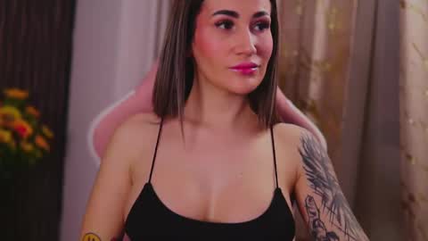 Snapshot of kimskye chatting on 03.09.25 KimSkye online show from 03.09.25