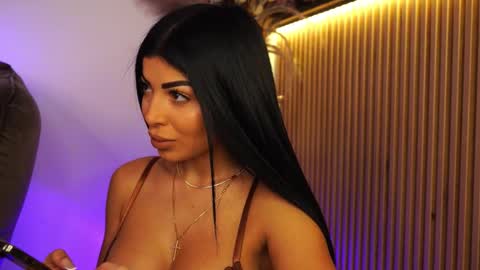 Andreea online show from 10.05.25