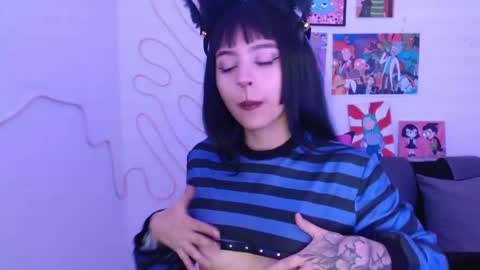 Snapshot of kind_scarlett chatting on 03.02.25 Kind Scarlett online show from 03.02.25