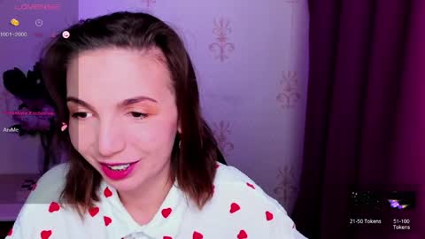 Hazel online show from 04.10.26