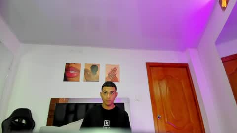 Snapshot of king_ares1 chatting on 05.18.26 king_ares1 online show from 05.18.26