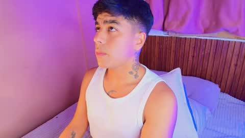 king  help me reach 100 likes online show from 12.16.25