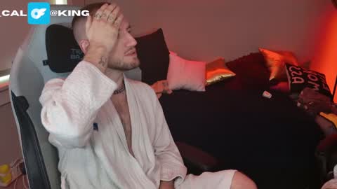 Snapshot of king_cal_ chatting on 03.07.25 king_cal_ online show from 03.07.25