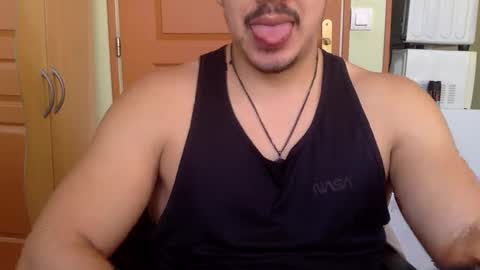 Snapshot of king_cobr chatting on 03.06.25 king_cobr online show from 03.06.25