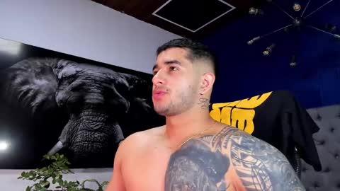 Angel Falconer online show from 01.17.26