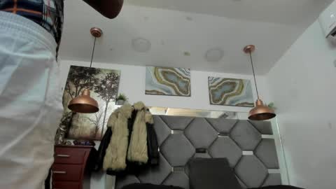 Snapshot of king_fitt_ chatting on 04.19.26 HOT MEN BLACK online show from 04.19.26