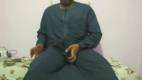 Snapshot of king_of_arabians chatting on 04.25.26 king_of_arabians online show from 04.25.26