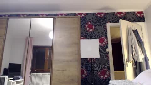 sexysexyhotwetpinkredpussy online show from 02.16.25