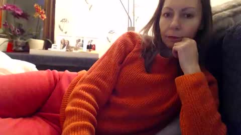 sexysexyhotwetpinkredpussy online show from 05.05.26