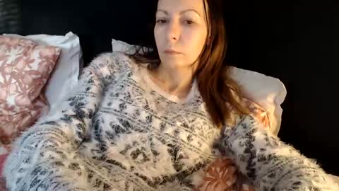 sexysexyhotwetpinkredpussy online show from 05.25.26