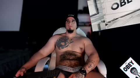 Snapshot of kingbear777 chatting on 02.02.25 King Bear online show from 02.02.25