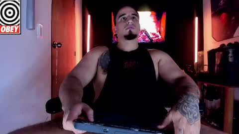 Snapshot of kingbear777 chatting on 12.15.25 King Bear online show from 12.15.25