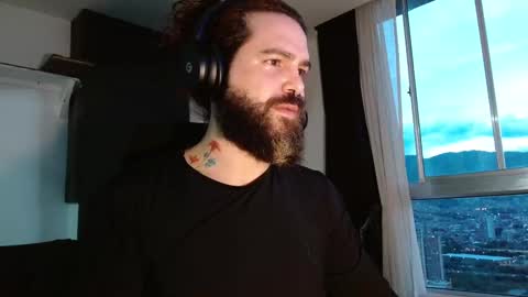 Snapshot of kingcat420 chatting on 11.17.25 Jake online show from 11.17.25