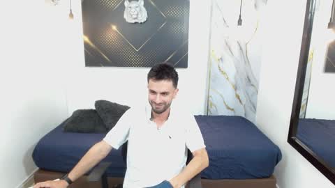 KING  online show from 04.09.26