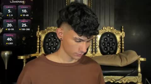 Snapshot of kingparker1 chatting on 12.06.24 A L E X online show from 12.06.24