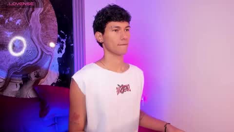 Snapshot of kingparker1 chatting on 12.02.25 A L E X online show from 12.02.25