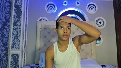 Snapshot of kingstark_ chatting on 09.17.25 sebastian online show from 09.17.25