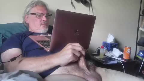 kingtongue10 online show from 04.29.26