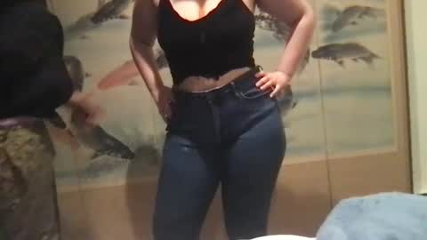 Snapshot of kinkski chatting on 10.08.25 Kinkski online show from 10.08.25