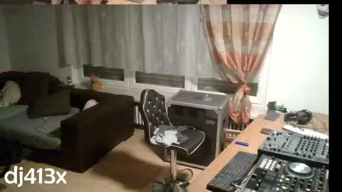 kinky_413x online show from 02.19.26