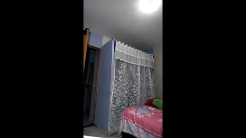 kinky_eli_ online show from 12.05.25